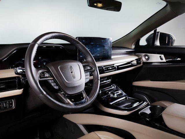 used 2023 Lincoln Nautilus car, priced at $40,995