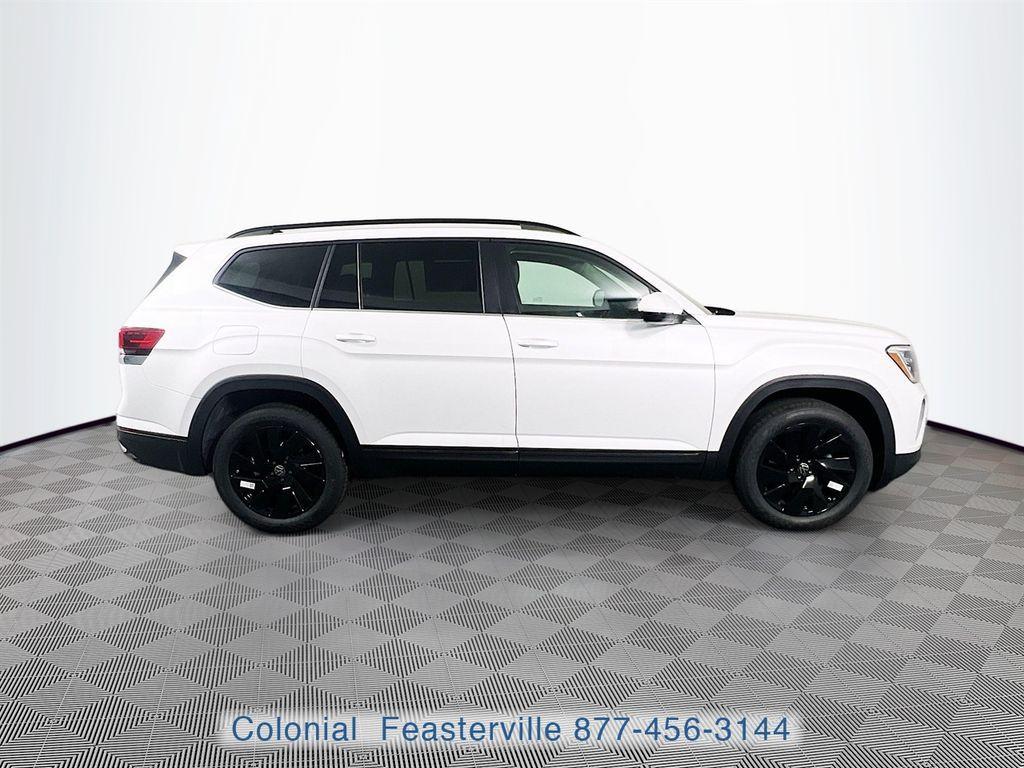new 2026 Volkswagen Atlas car, priced at $44,573
