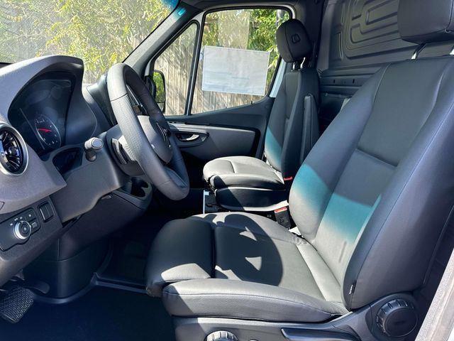 new 2025 Mercedes-Benz Sprinter 2500 car