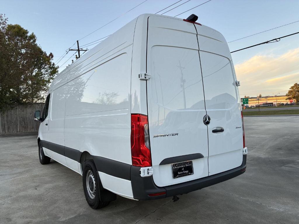 new 2025 Mercedes-Benz Sprinter 2500 car