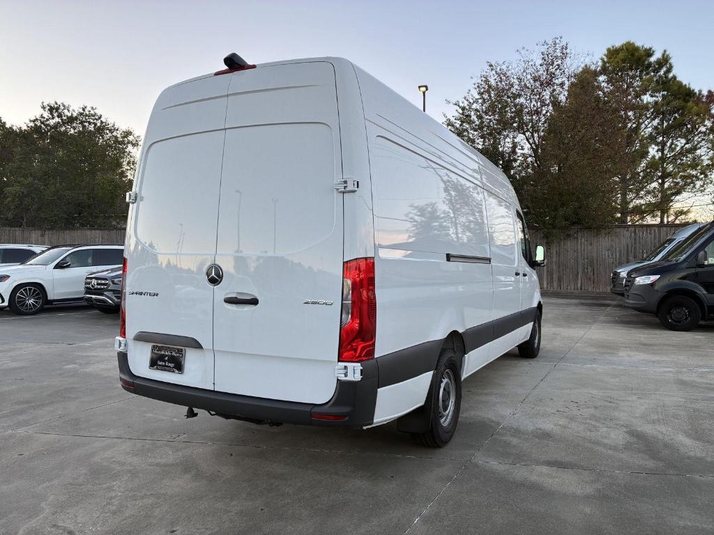 new 2025 Mercedes-Benz Sprinter 2500 car