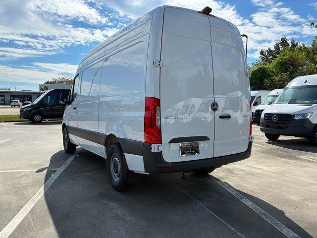 new 2025 Mercedes-Benz Sprinter 2500 car