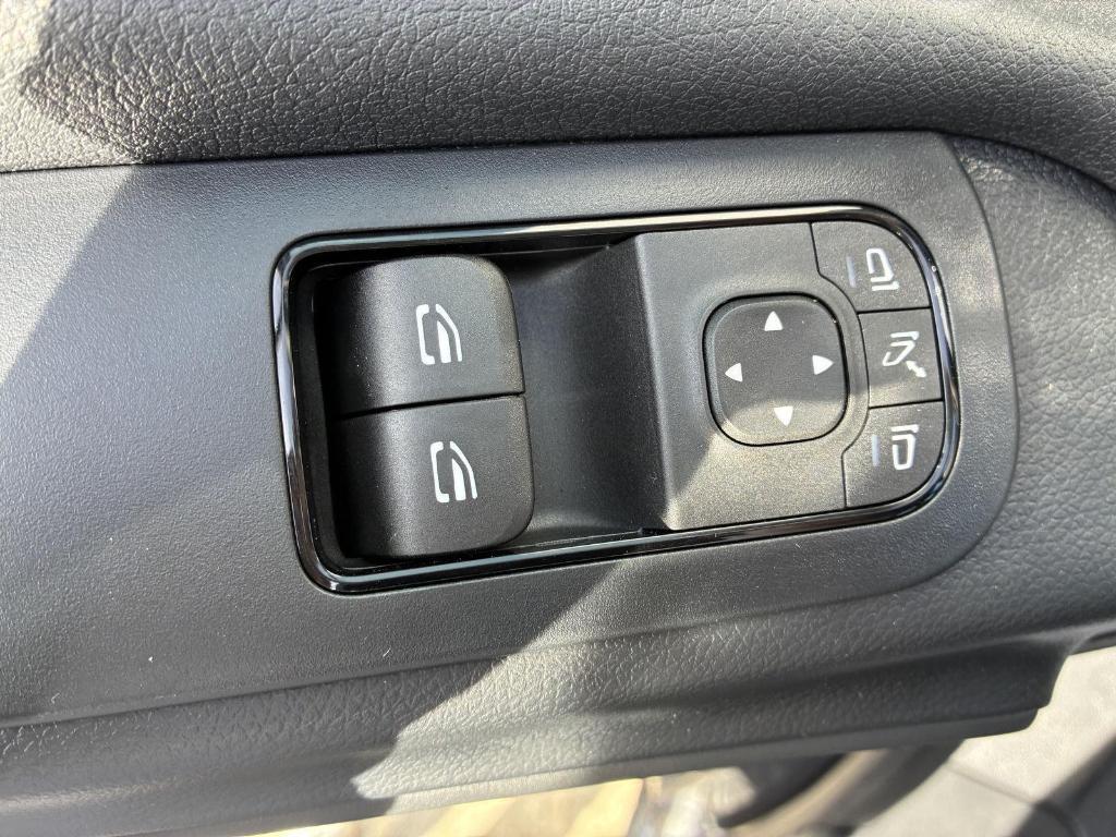 new 2025 Mercedes-Benz Sprinter 2500 car