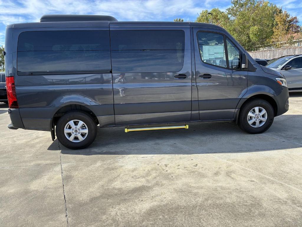 new 2025 Mercedes-Benz Sprinter 2500 car