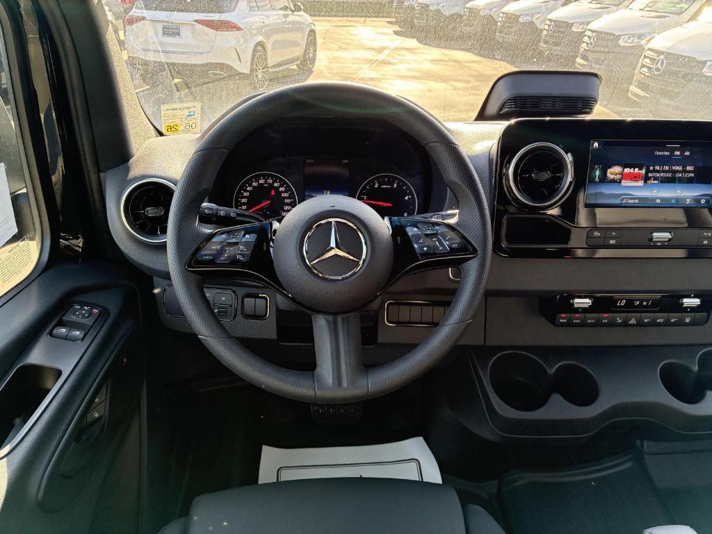 new 2025 Mercedes-Benz Sprinter 2500 car