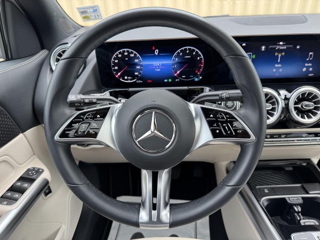 used 2025 Mercedes-Benz GLA 250 car, priced at $45,261