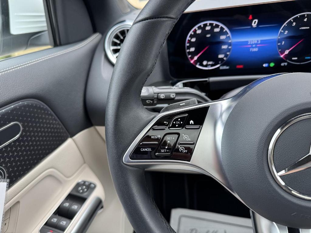 used 2025 Mercedes-Benz GLA 250 car, priced at $45,261