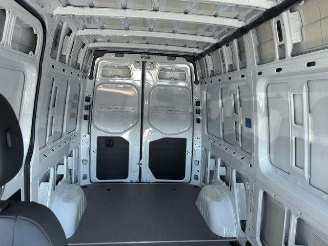 new 2025 Mercedes-Benz Sprinter 2500 car