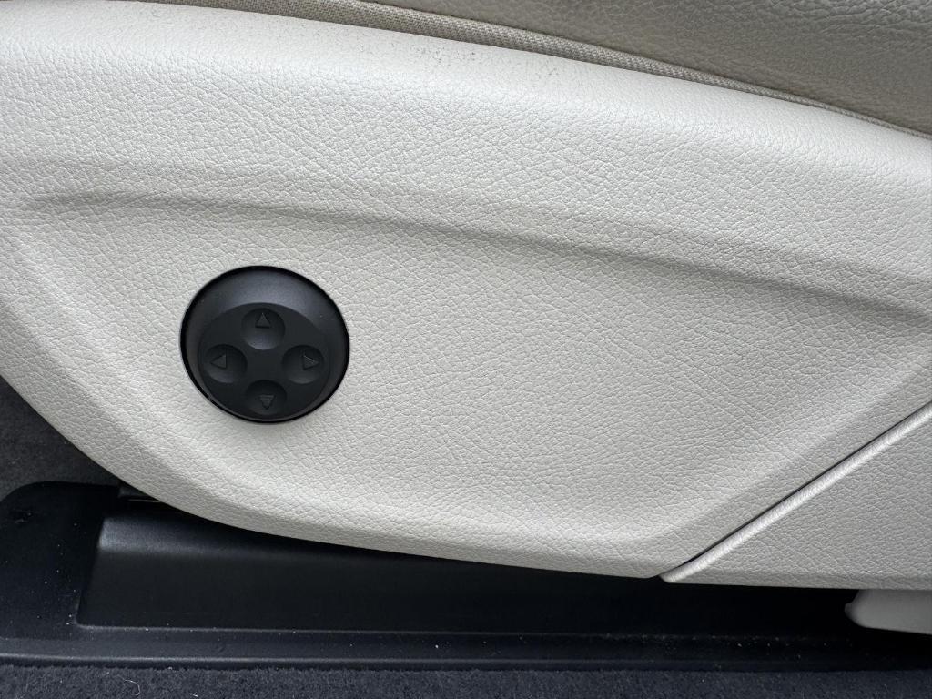 used 2020 Mercedes-Benz GLE 350 car, priced at $32,013