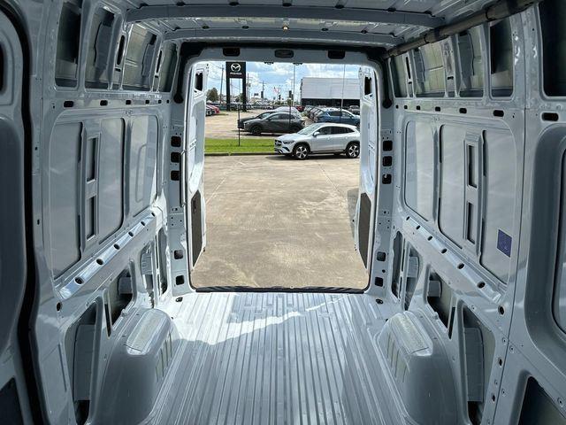 new 2025 Mercedes-Benz Sprinter 2500 car