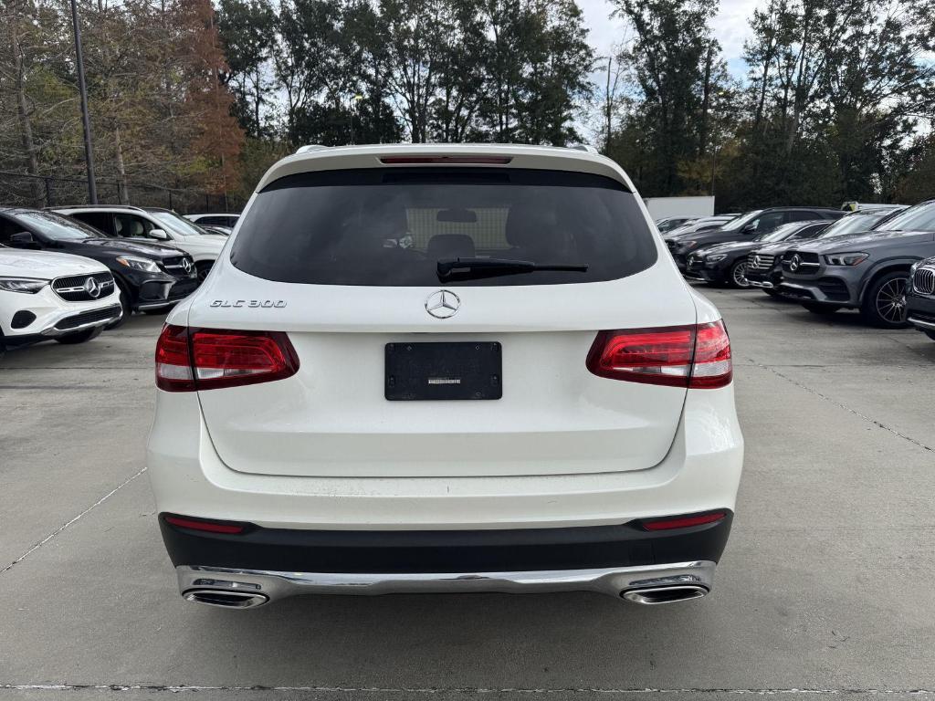 used 2019 Mercedes-Benz GLC 300 car, priced at $26,511