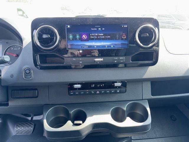 new 2025 Mercedes-Benz Sprinter 2500 car