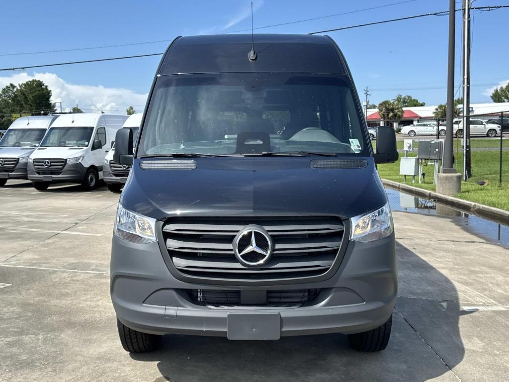 new 2025 Mercedes-Benz Sprinter 2500 car