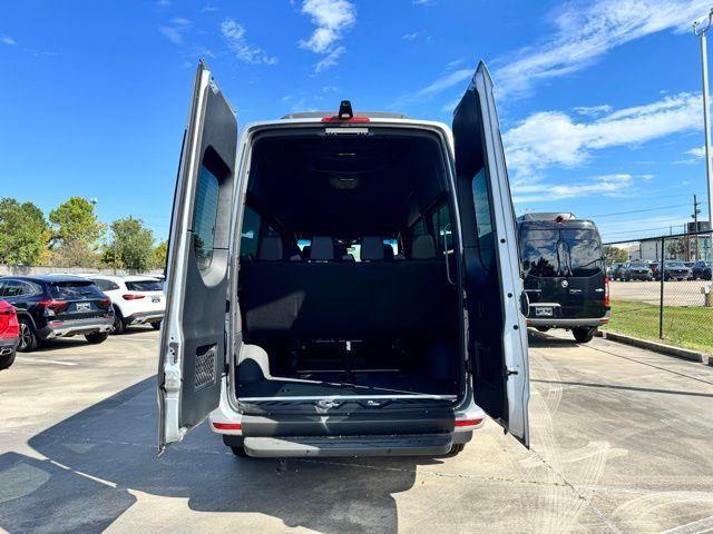 new 2025 Mercedes-Benz Sprinter 2500 car