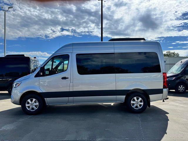 new 2025 Mercedes-Benz Sprinter 2500 car
