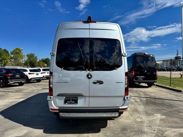 new 2025 Mercedes-Benz Sprinter 2500 car