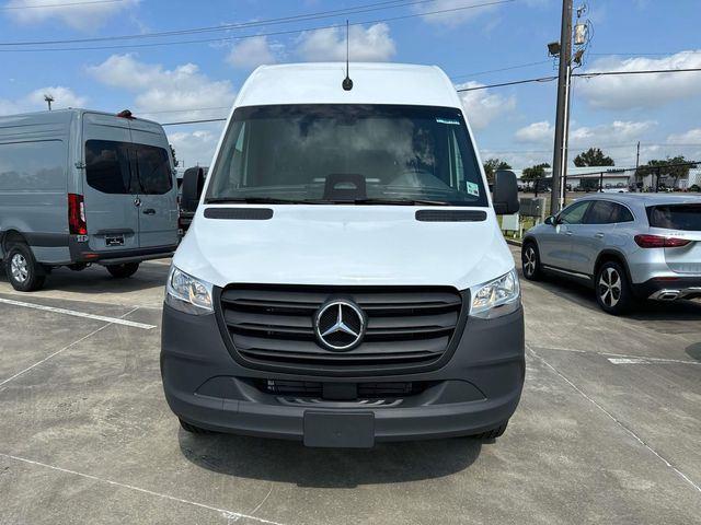 new 2025 Mercedes-Benz Sprinter 2500 car