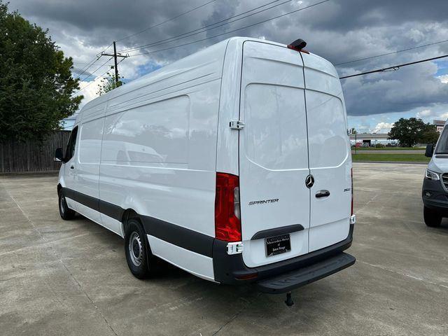 new 2025 Mercedes-Benz Sprinter 2500 car
