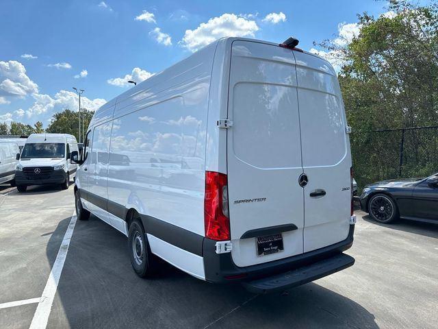 new 2025 Mercedes-Benz Sprinter 2500 car