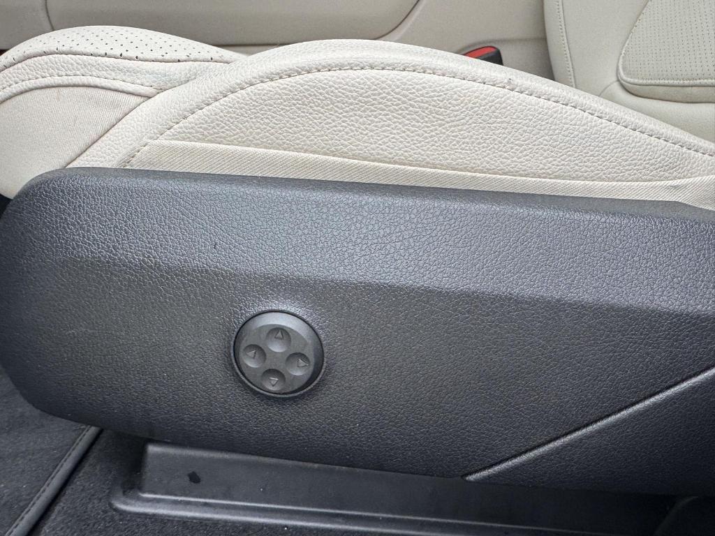 used 2025 Mercedes-Benz GLC 300 car, priced at $55,264