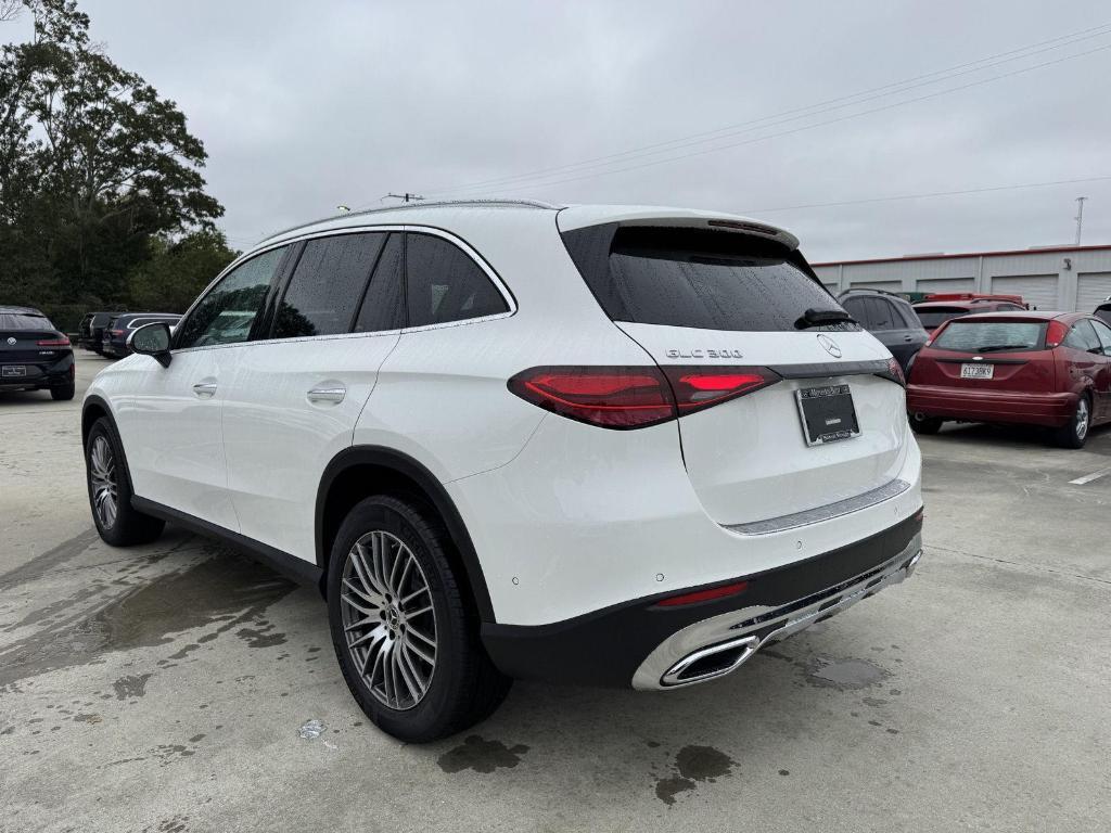 used 2025 Mercedes-Benz GLC 300 car, priced at $55,264