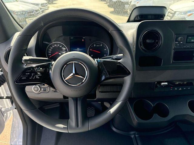 new 2025 Mercedes-Benz Sprinter 2500 car