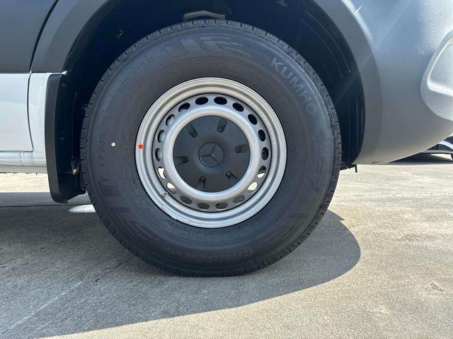 new 2025 Mercedes-Benz Sprinter 2500 car