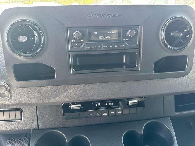 new 2025 Mercedes-Benz Sprinter 2500 car