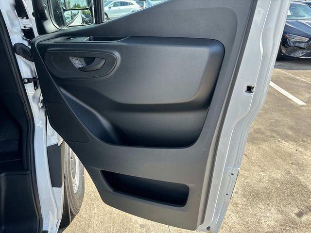 new 2025 Mercedes-Benz Sprinter 2500 car