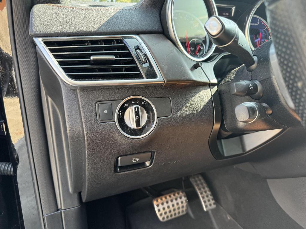 used 2019 Mercedes-Benz AMG GLE 43 car, priced at $37,512