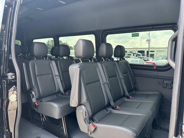 new 2024 Mercedes-Benz Sprinter 2500 car