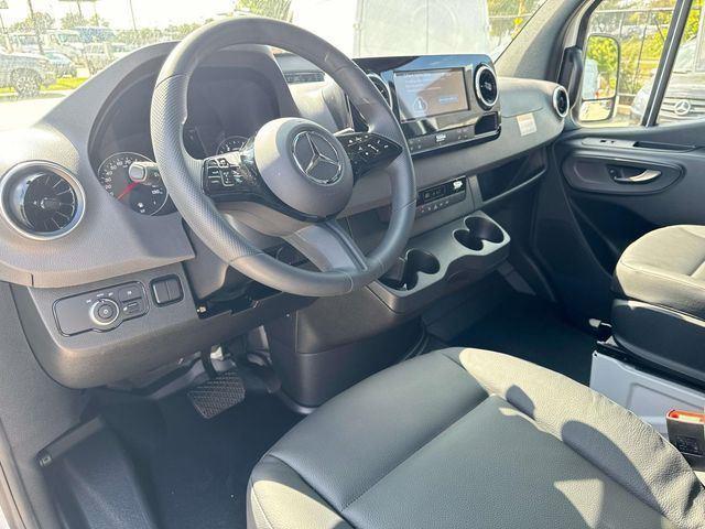 new 2025 Mercedes-Benz Sprinter 2500 car