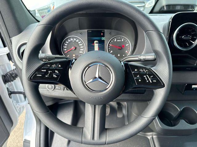 new 2025 Mercedes-Benz Sprinter 2500 car