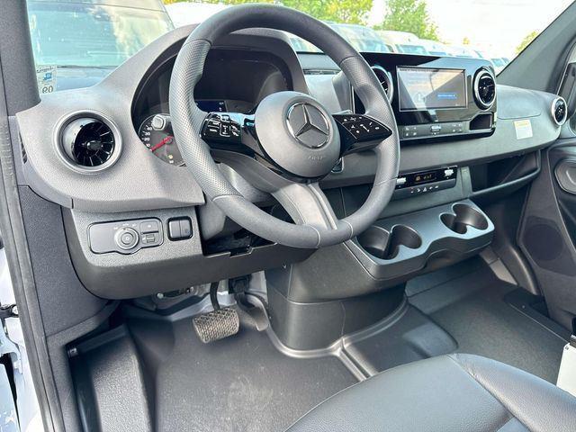 new 2025 Mercedes-Benz Sprinter 2500 car