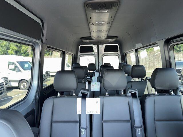 new 2025 Mercedes-Benz Sprinter 2500 car