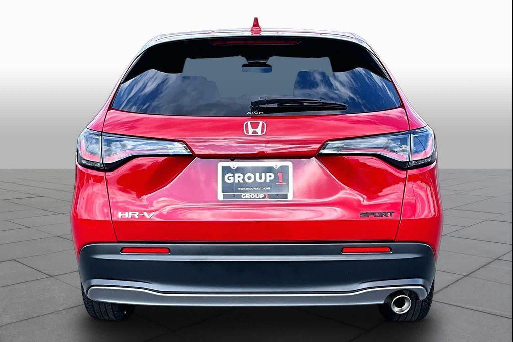used 2025 Honda HR-V car, priced at $27,798