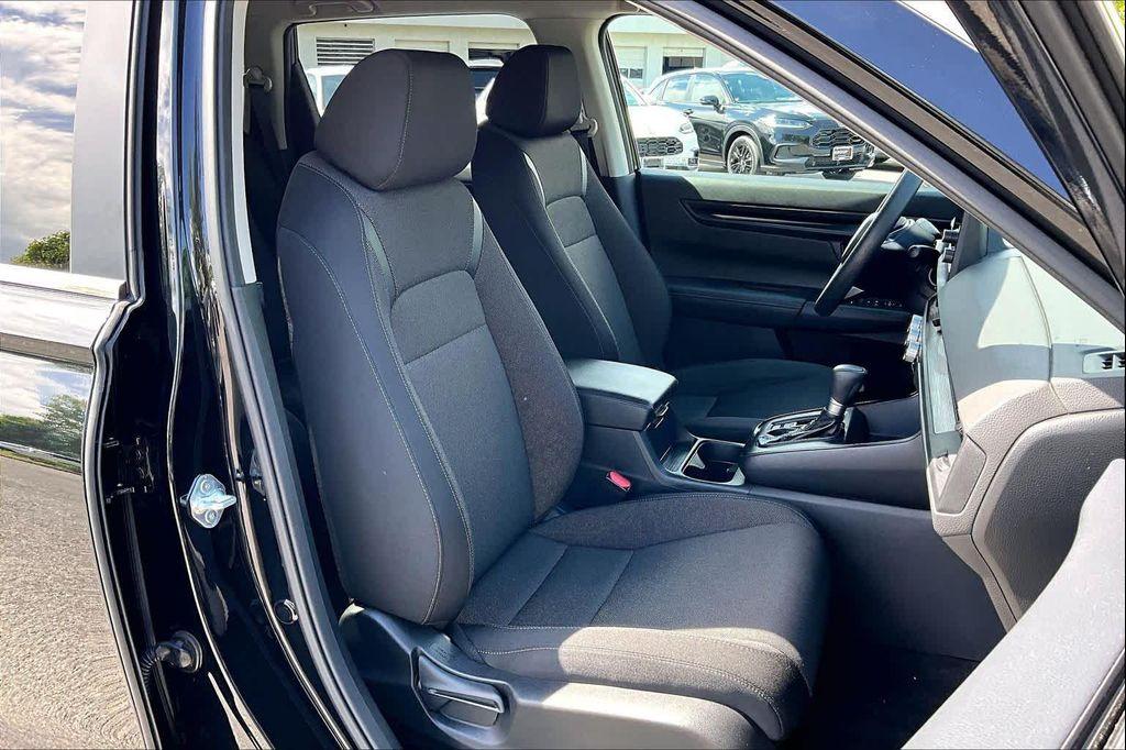 used 2025 Honda CR-V car, priced at $30,497