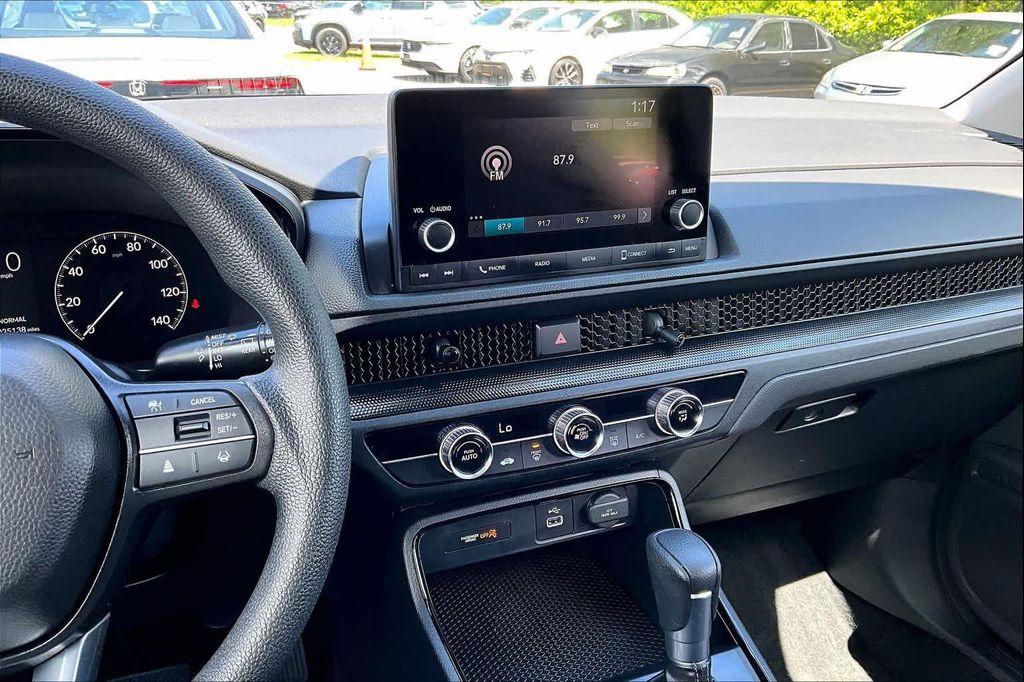 used 2025 Honda CR-V car, priced at $30,497