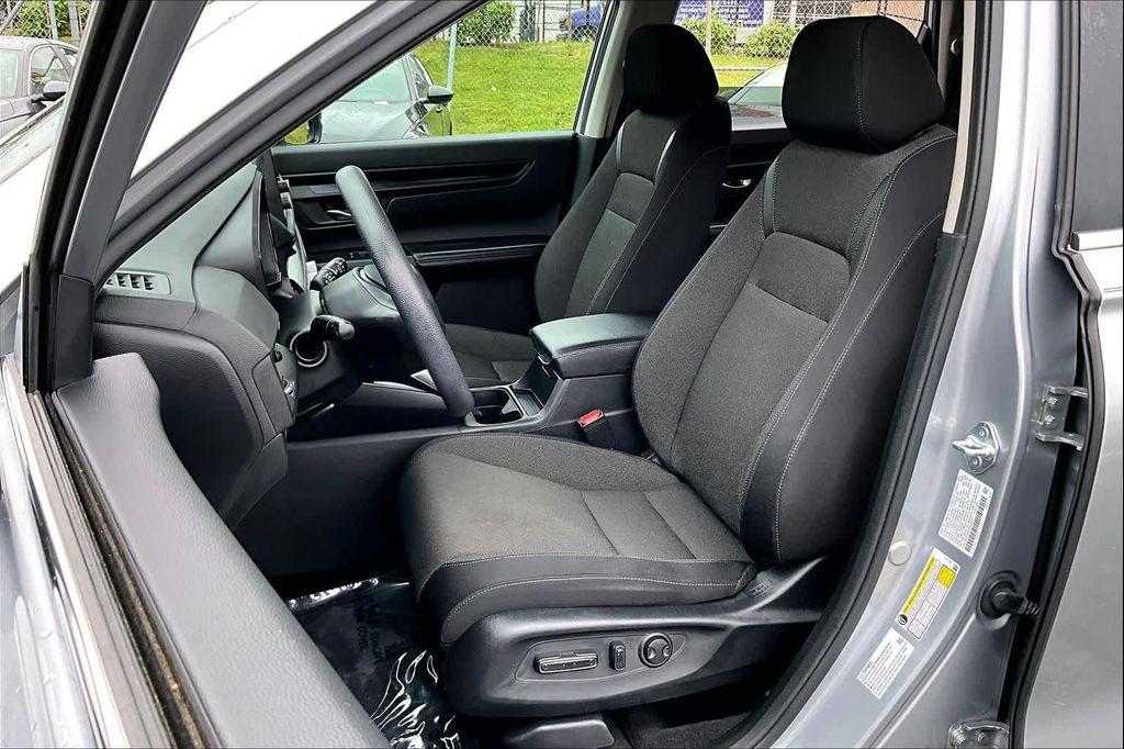 used 2023 Honda CR-V car, priced at $28,899