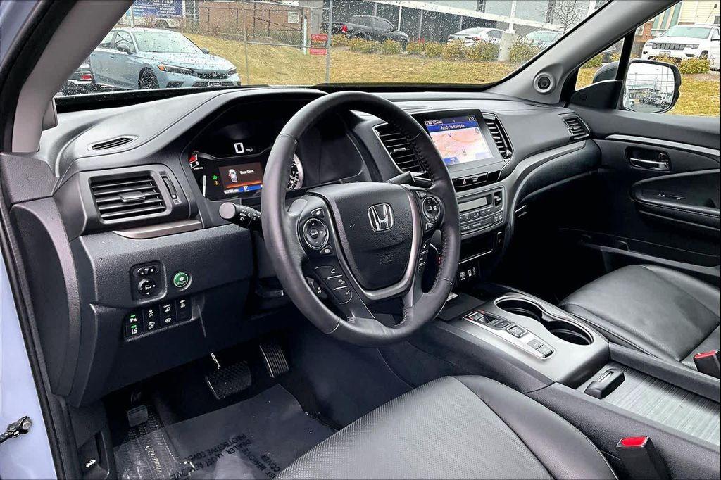 used 2023 Honda Ridgeline car, priced at $31,000
