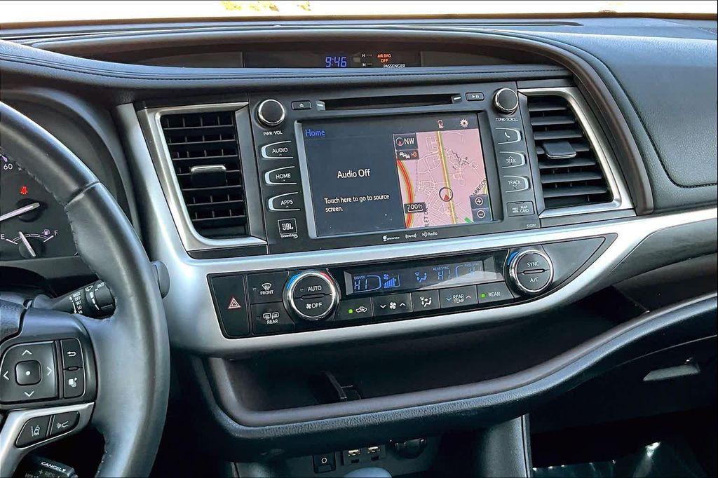 used 2019 Toyota Highlander car, priced at $24,499