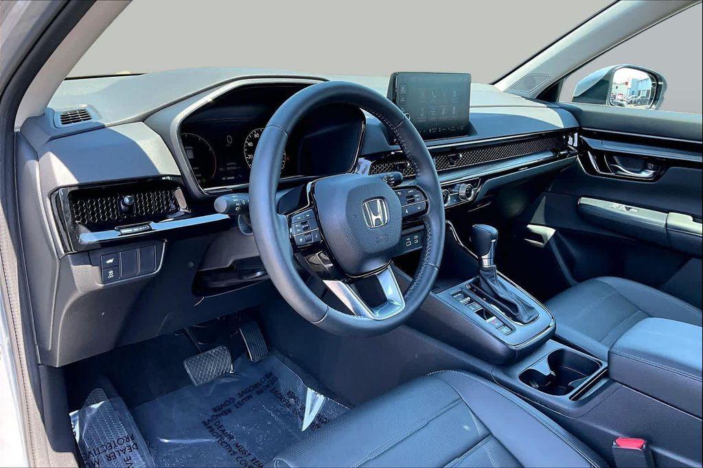 used 2024 Honda CR-V car, priced at $35,298
