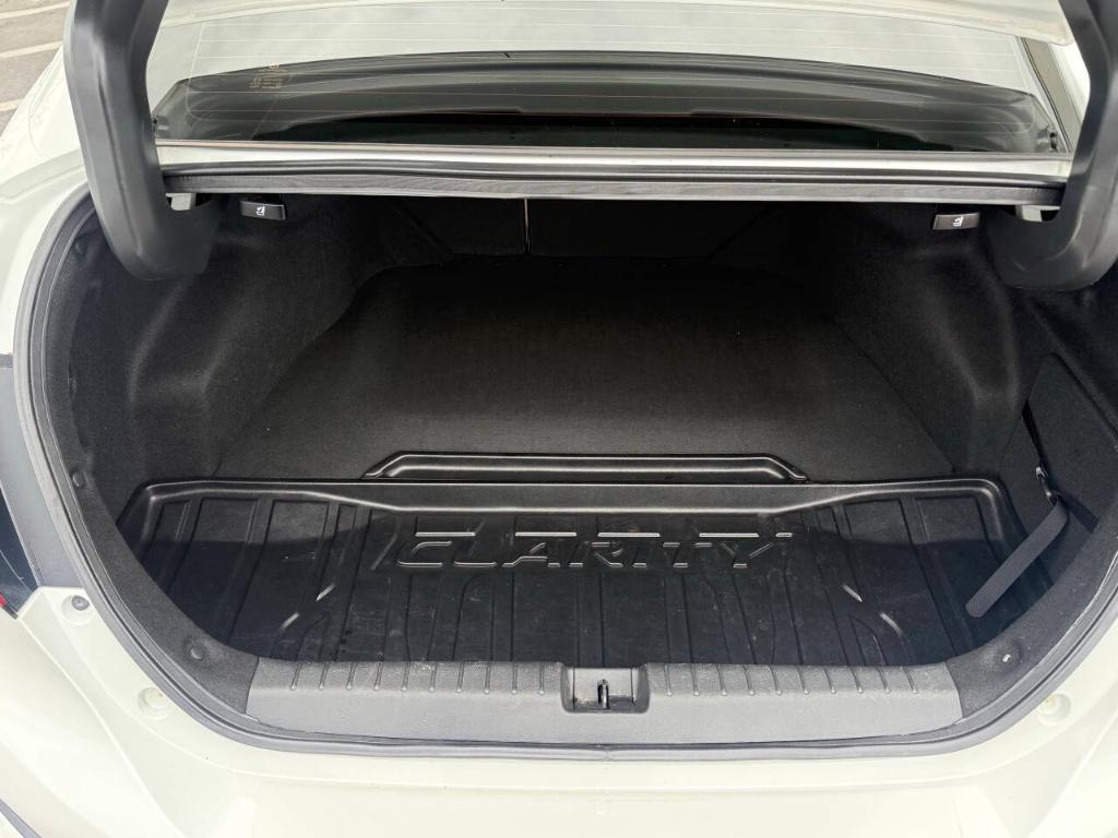 used 2019 Honda Clarity Plug-In Hybrid car, priced at $14,998