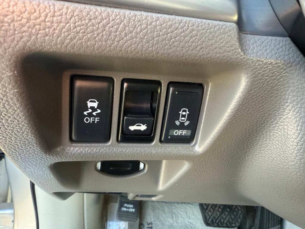 used 2011 INFINITI G37 car, priced at $11,998