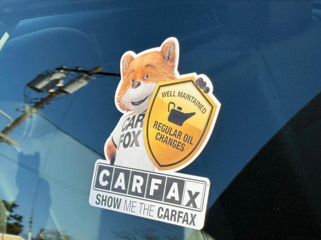 used 2018 Honda Clarity Plug-In Hybrid car, priced at $14,998