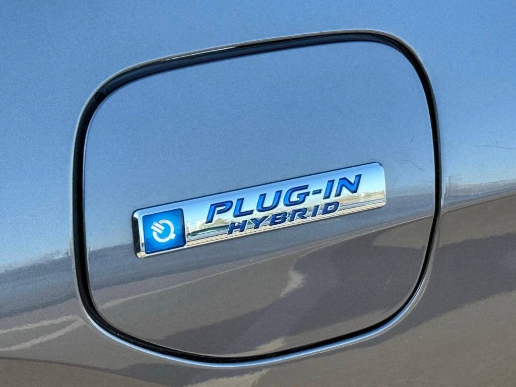 used 2018 Honda Clarity Plug-In Hybrid car, priced at $14,998