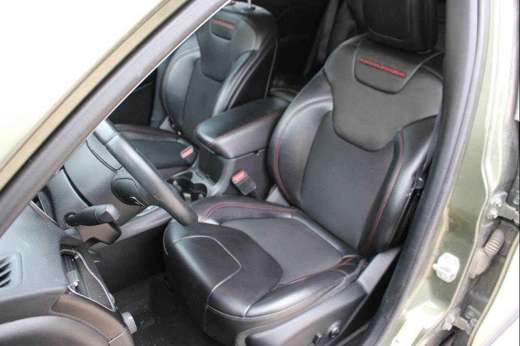 used 2019 Jeep Cherokee car, priced at $9,499