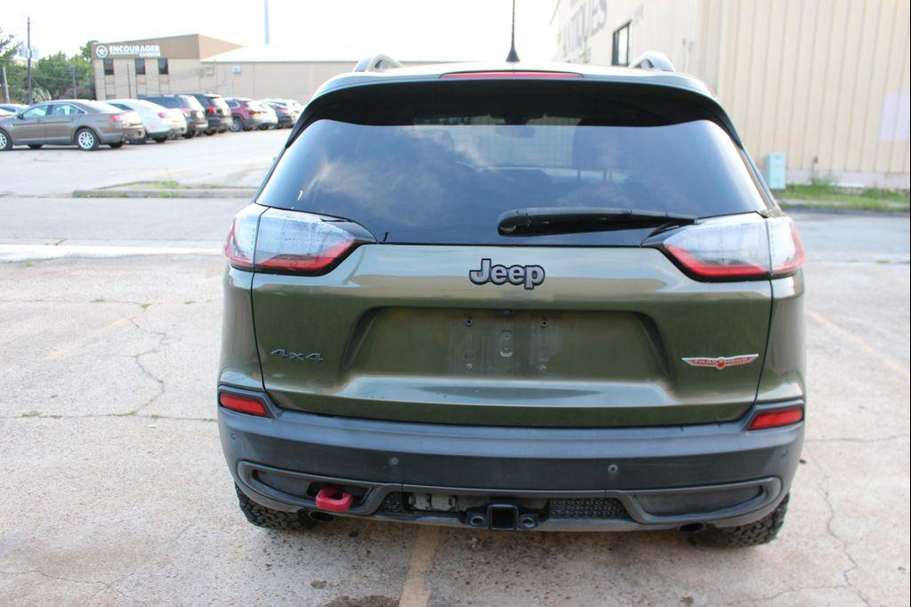 used 2019 Jeep Cherokee car, priced at $9,499