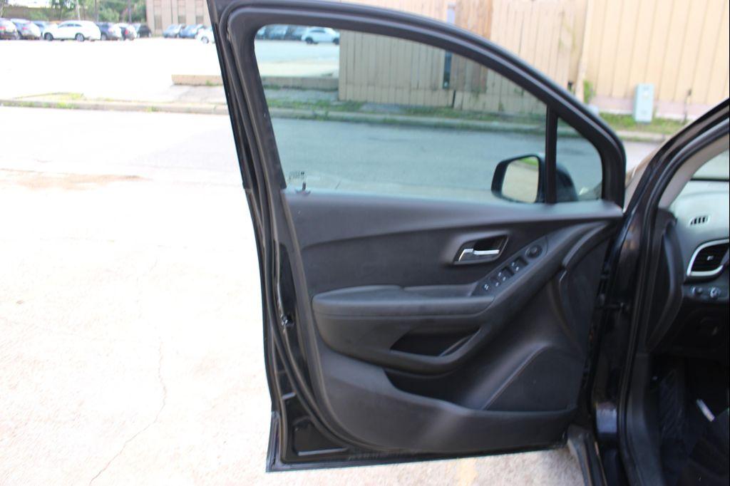 used 2019 Chevrolet Trax car, priced at $8,499