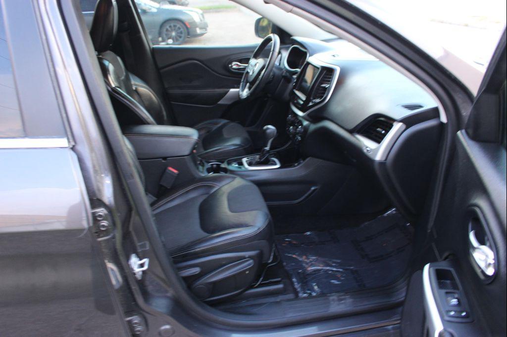 used 2018 Jeep Cherokee car, priced at $8,799